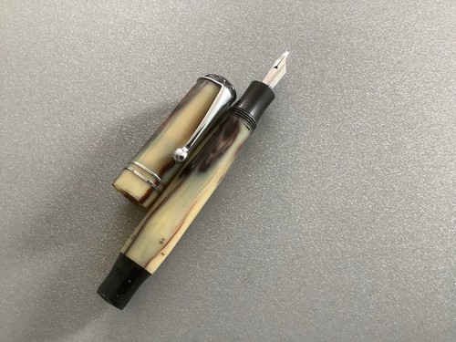 Vintage 1930/ 40’s Platignum Petite Fountain Pen~ M ~ Steel Nib,made in England - Picture 11 of 24