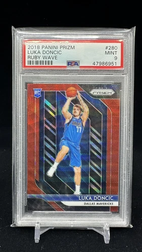 Luka Doncic 2018-19 Panini Prizm #280 Red Wave SP RC PSA 9 Rookie