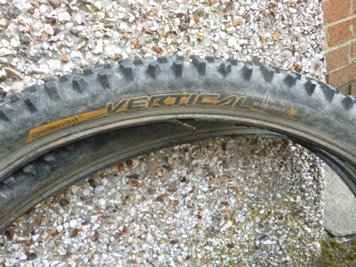 continental vertical bike tyre