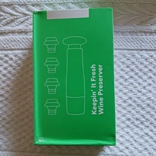 Vacu Vin Wine Saver Pump With 4 Bottle Stoppers By Vremi New Lot Of 8-VC3