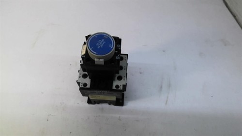 Contattore ABB OK1C-1 10 Hp 460 Volt 27 Ampere - Foto 1 di 7