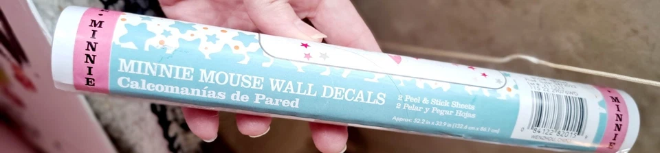 Nuevas calcomanías de pared Disney Baby Minnie Mouse rosa/gris de Lambs & Ivy 52x33 Foto 3 de 4