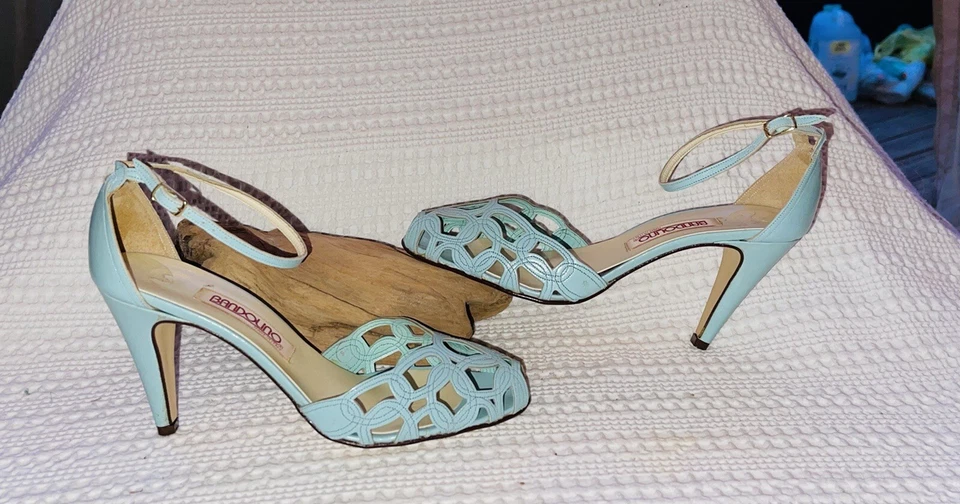 Zapatos de salón vintage BANDOLINO bebé azul cuero celosía zapatos de baile sucios Foto 2 de 4