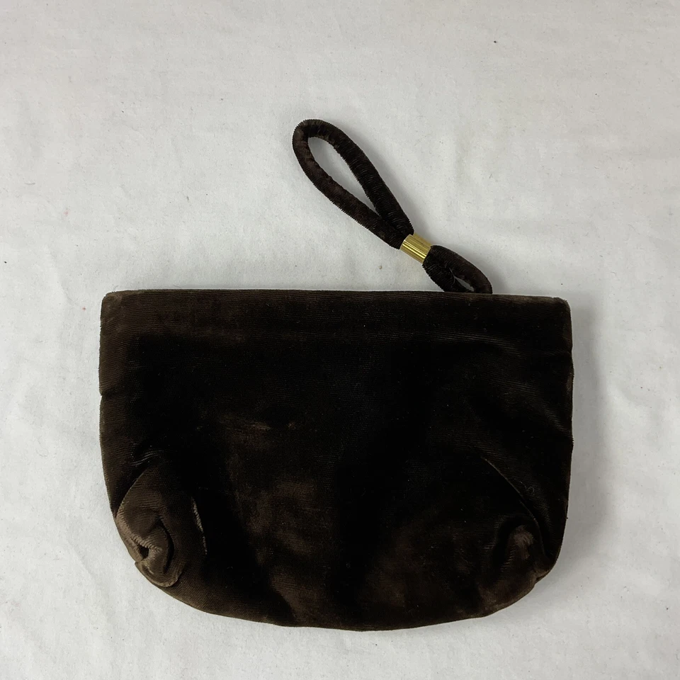 Cartera vintage de terciopelo marrón sin marca de los años 50 con líneas de 8" x 5,5" x 1,5" Foto 2 de 4