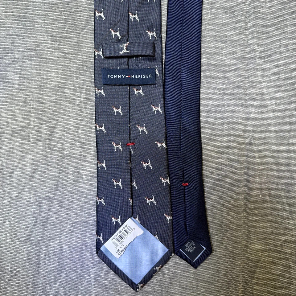 Tommy Hilfiger 领带海军蓝狗印花图案 100% 真丝领带 — 第 3/4 张图片