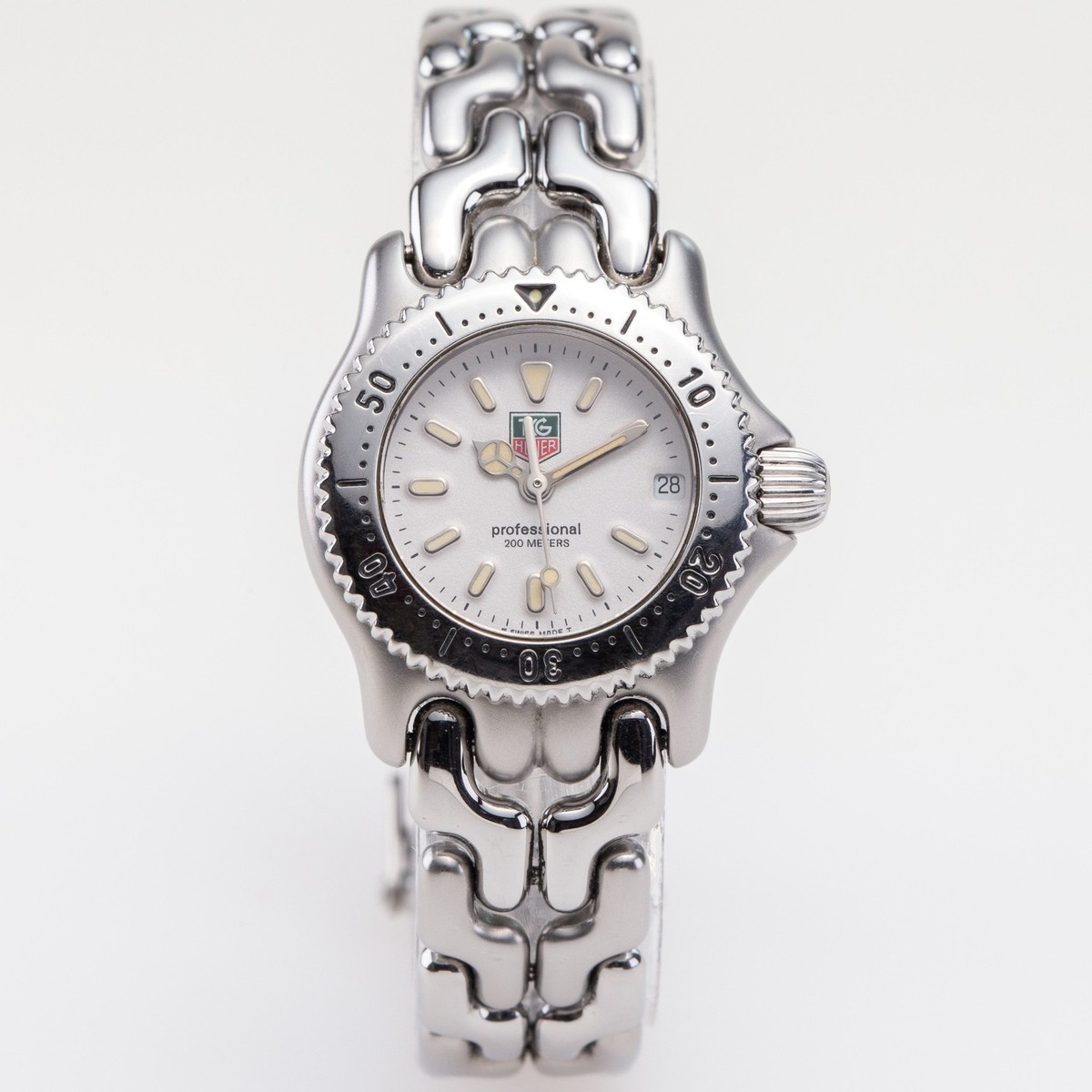 Tag Heuer Professional Ladies Quartz Vintage Silver White