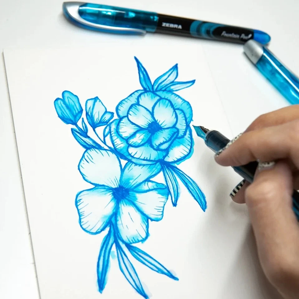 Pluma Estilográfica Zebra, Punta Fina, 0.6mm, Paquete de 4 (Pack de 7) Foto 3 de 4