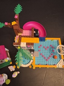 LEGO FRIENDS 41008 Heartlake City Pool 99.9% complete with manuals