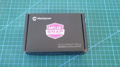 Microchip MPLAB Snap In-Circuit Debugger Programmer PG164100 Rev 2       _0.05_5