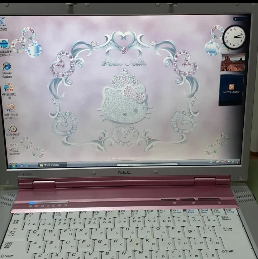 NEC LaVie G PC Hello Kitty Model PC-LL550JH7KT Laptop Pink difficult to  obtain