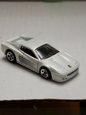 Ferrari ホワイトミニカー Hot Wheels F512M Vintage Hot Wheel 1997 Ferrari F512M white pearl Loose | eBay