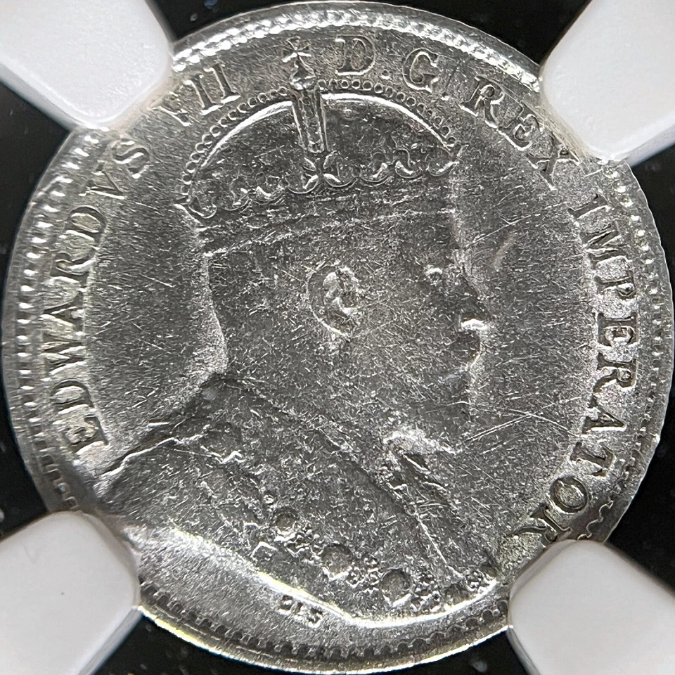 CANADA. 1909, 5 Cents, Silver - NGC AU - KEVII, Holly Pointed Leaves, KEY - Image 4 of 4