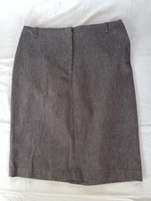 Express World Brand Stretch Front Zip A-Line Skirt. Gray, Size 5/6. EUC 