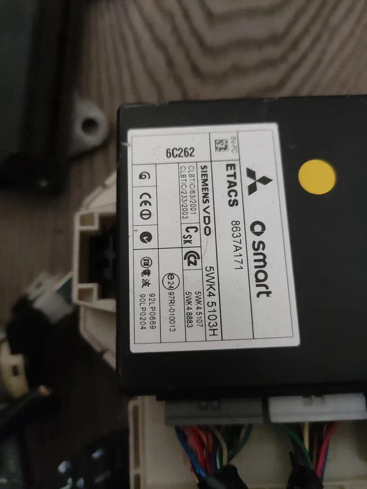 Kit centralina motore Mitsubishi Colt CZC 1860A718 A1351507679 - Immagine 3 di 4