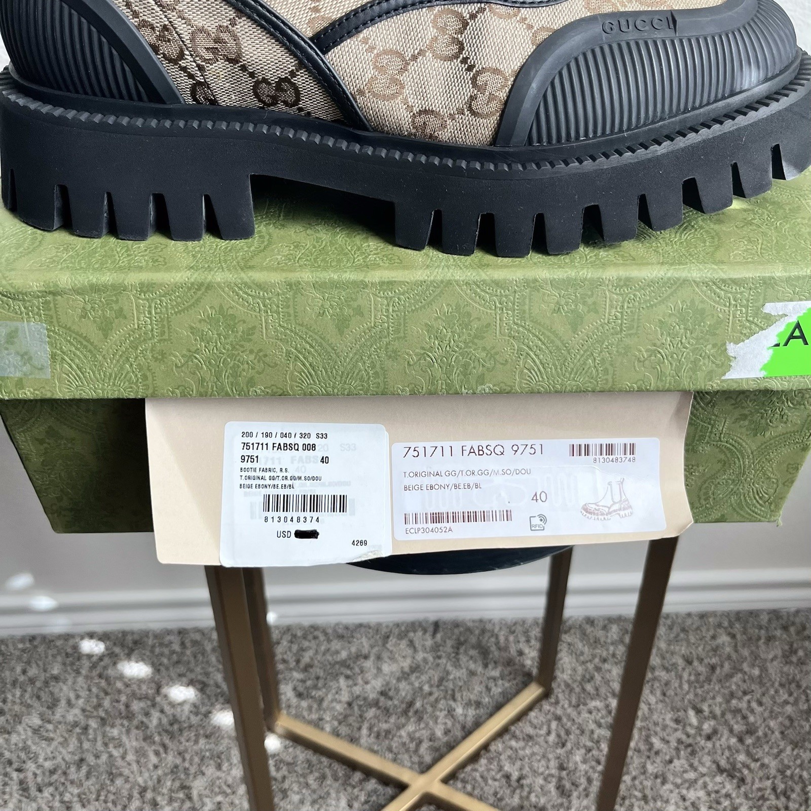 NEW Women’s GG Gucci Canvas Tan and Black Monogram Ankle Boots - EU 40/US 10 thumbnail 7