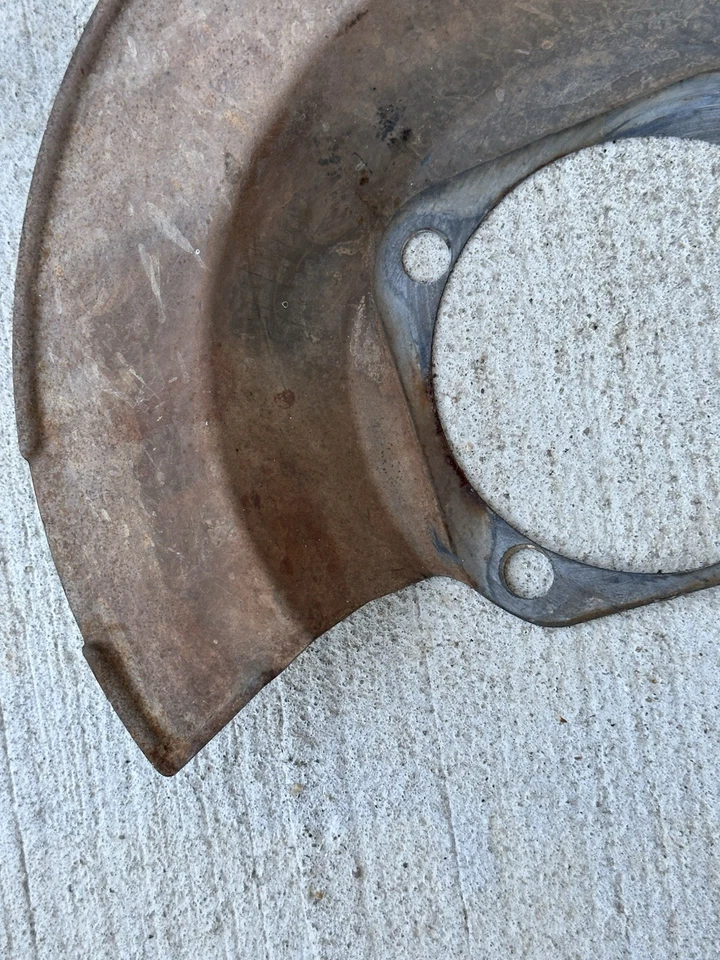 2000-2002 Dodge Ram 2500 3500 Dana 60 Front Dust Brake Shield LH And RH OEM - Image 3 of 4