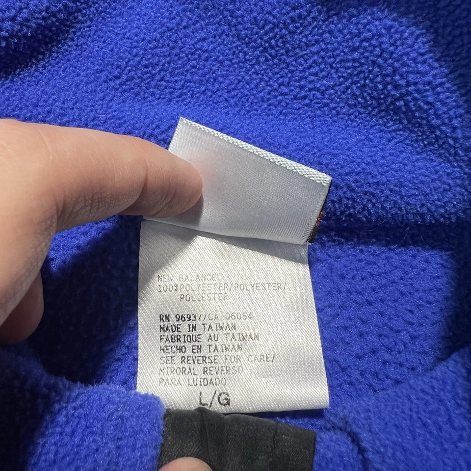 New Balance Synchilla Blue Fleece Pullover Sweater Vintage 1990s Running Large - Image 3 of 4
