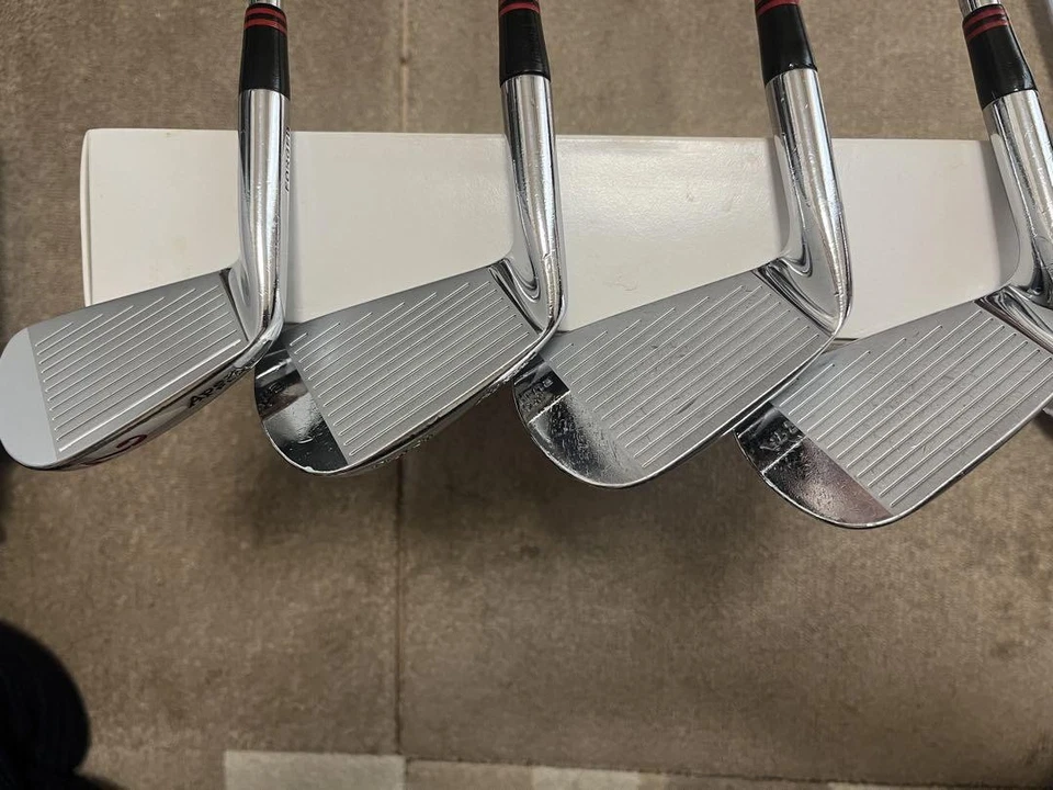 Ben Hogan APEX PLUS Iron Set 10pcs 2-9, E, F Mixed Shafts Flex R - Image 4 of 4