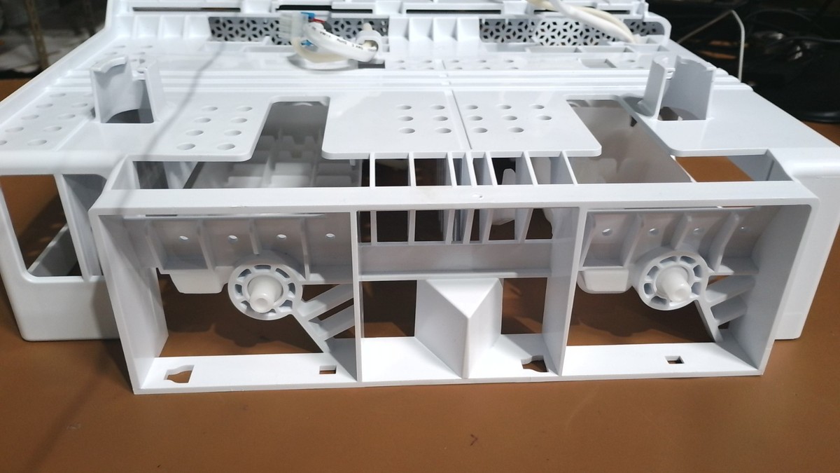 DA97-21804C SAMSUNG REFRIGERATOR ICE MAKER ASSEMBLY OPEN BOX for