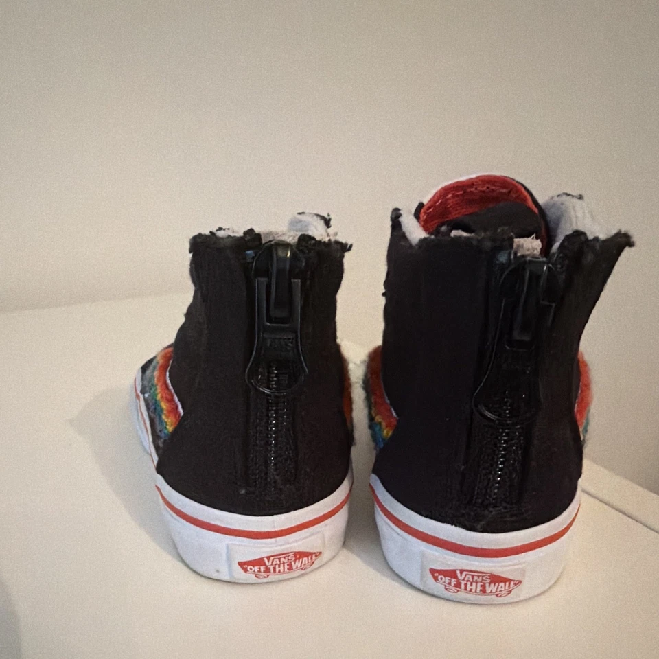VANS Sk8-Hi Unisex Kids High Top Sneakers Black/Red Lace Up Zip US 5 - Image 4 of 4