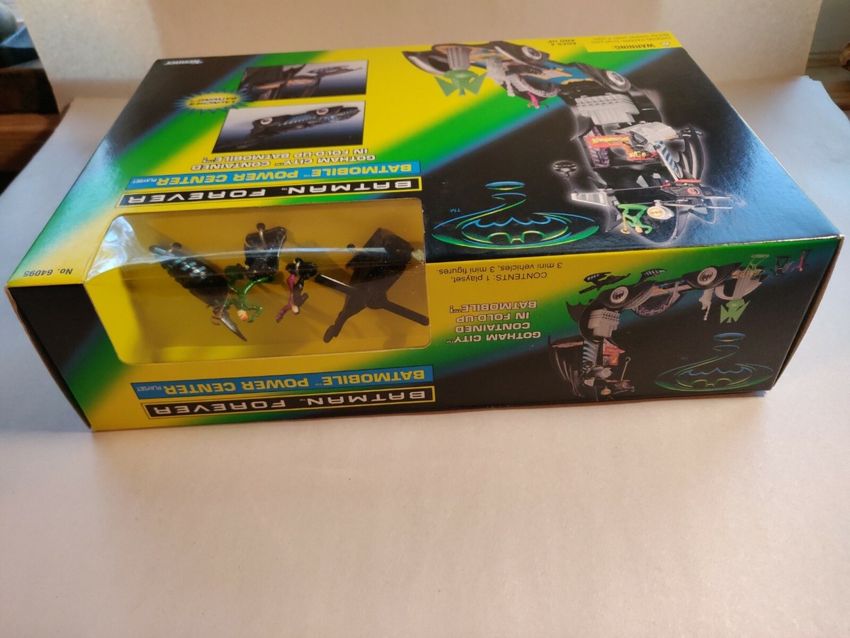 Batman Forever Batmobile Power Center Playset (CosBman907