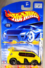 2002 Hot Wheels #14 First Editions 2/42 HYPERLINER Yellow w/GDYR Black 5 Spokes