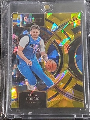 Luka Doncic Select 2023-24 Gold /10 Premier Level Cracked Ice