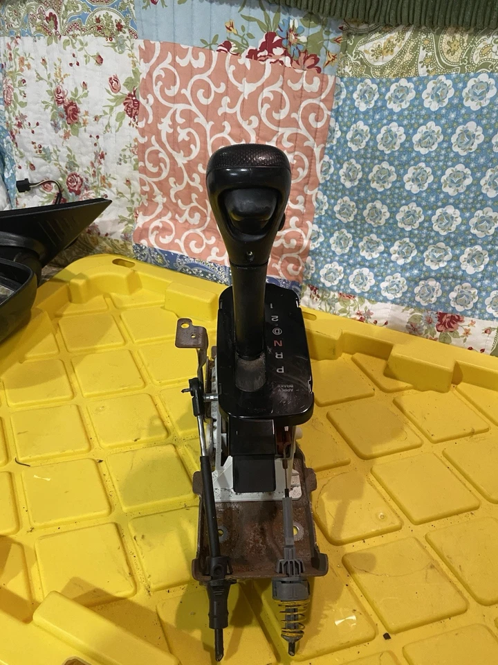 Jeep Liberty 2005-2006 conjunto de cambio de piso automático Foto 2 de 4