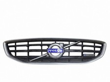Calandre Volvo V40