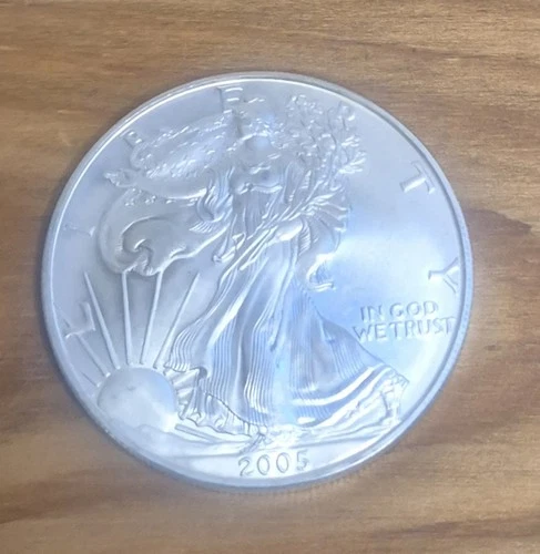2005 $1 American Silver Eagle 1 oz Brilliant Uncirculated