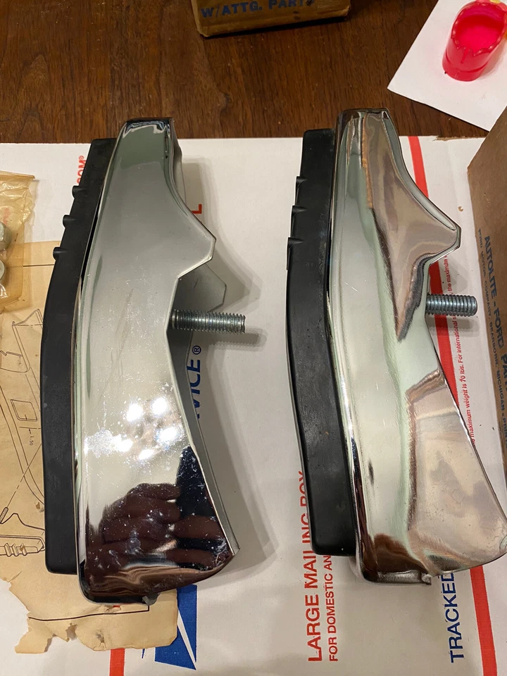 NOS 1970 Ford Galaxie XL LTD Rear Bumper Guards D0AZ-17984-A - Image 2 of 4