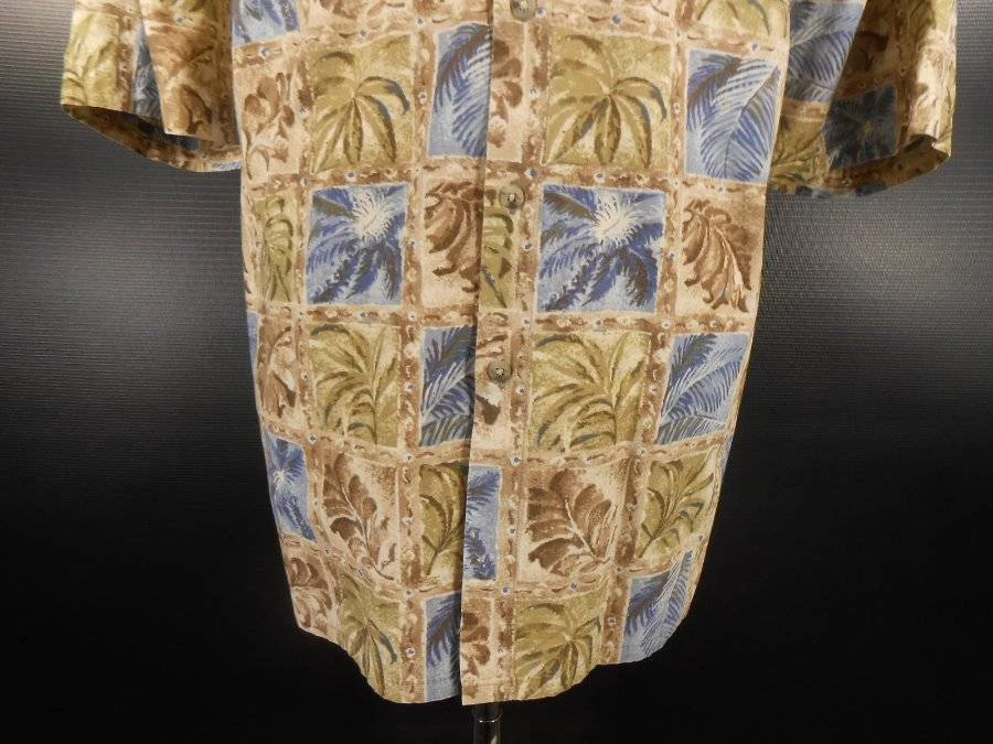 Tropical Men's XXL Half Moon Bay Floral Short Sleeve Button Shirt GUC - Image 3 of 4