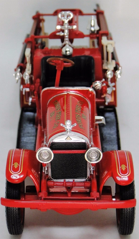 Camión de Bomberos Antiguo Rojo Clásico De Colección Metal Dream Model Car Pickup Promo Foto 4 de 4