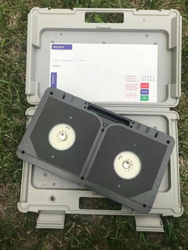 Nuevo casete de video digital Sony de 1 pieza 5.381 pies, de colección 4:2:2 recubierto trasero D1L-94A Foto 3 de 4