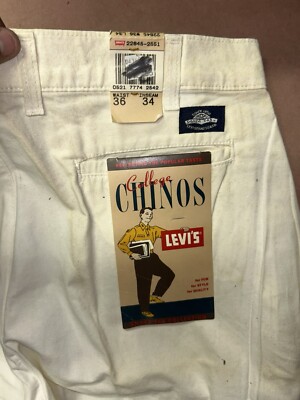 Vintage 1990's Levis Silver Tab Chinos, Deadstock NWT, Size 30x34