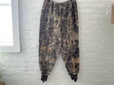 #ad Cabela’s Mens Berber Fleece Camo Hunting Pants Size XL Boot Straps Tree Print $52.98