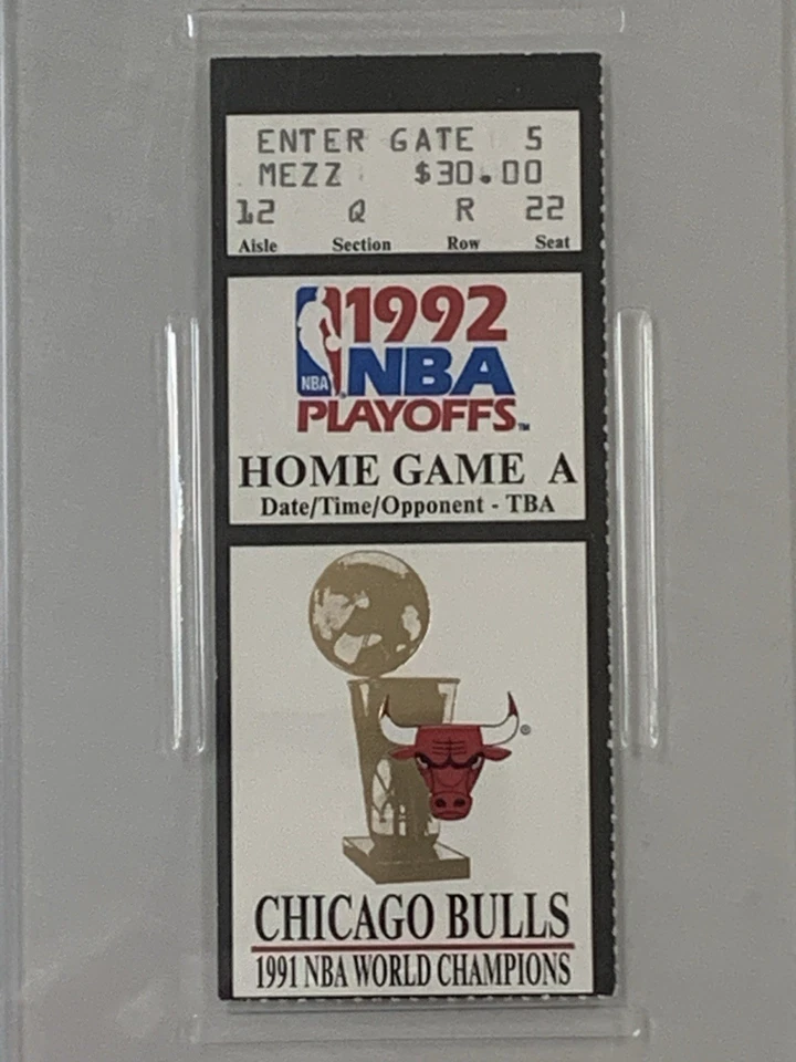 Chicago Bulls 1992 Ronda 1 Juego 1 Bulls vs Heat Michael Jordan 46 Puntos PSA 4 Foto 4 de 4