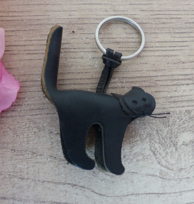 Taschenschmuck oder Schlüsselanhänger Katze aus schwarzem Leder Handarbeit Italien - Bijoux des Lys