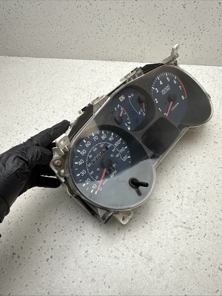 Toyota RAV4 1996 1997 cabezal velocímetro calibre clúster 153 k 83800-42040 OEM Foto 2 de 4