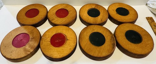 8 Vintage Wood Shuffle board Pucks 4 Black And 4 Red 4”x 1”