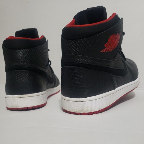 Nike Air Jordan 1 Retro High Nouveau 2016 Criado Negro Rojo Para Hombre Talla 11 - Imagen 5 de 14