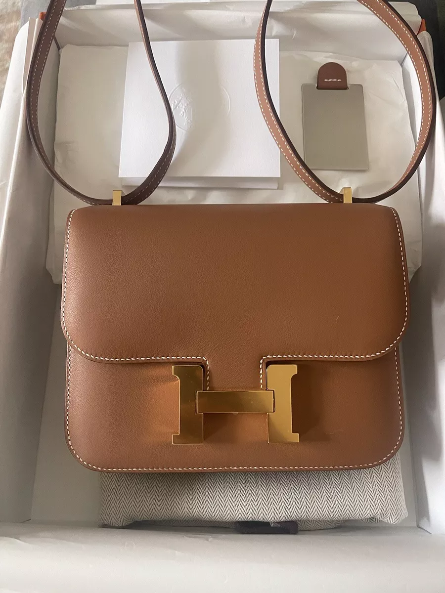 Hermes top constance gold
