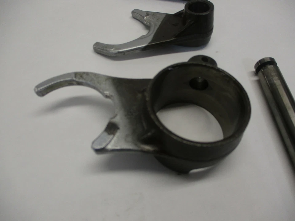 80 KAWASAKI KZ440 KZ 440 GEARSHIFT GEAR SHIFT FORKS — 第 3/4 张图片