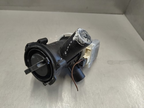 SIEMENS Waschmaschine WM14E3A1/79 Laugenpumpe Pumpe 740653 #43628