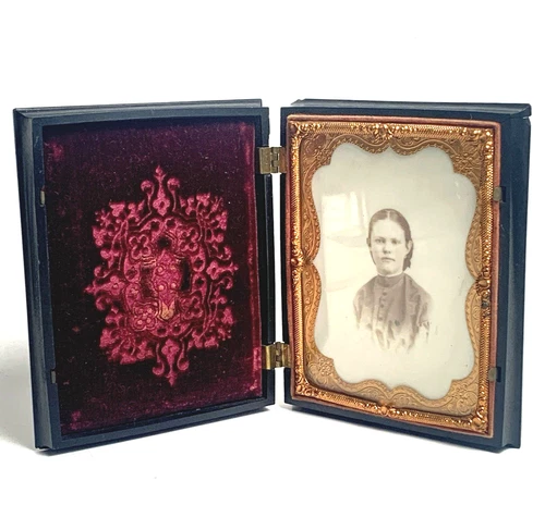 L. P & Co. Union Case Patented 1867 With 1/4 Plate Ambrotype of Young Woman