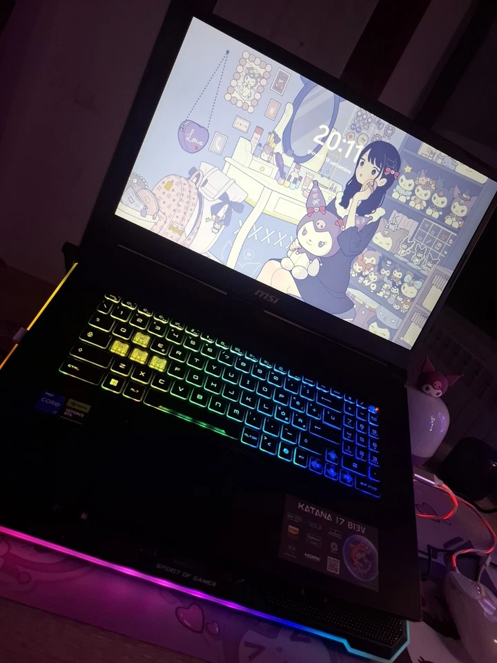 MSI Katana, 17,3 pollici. Nero.GeForce RTX4070/8GB. 1T SSD. DDR5 16GB. - Immagine 2 di 4