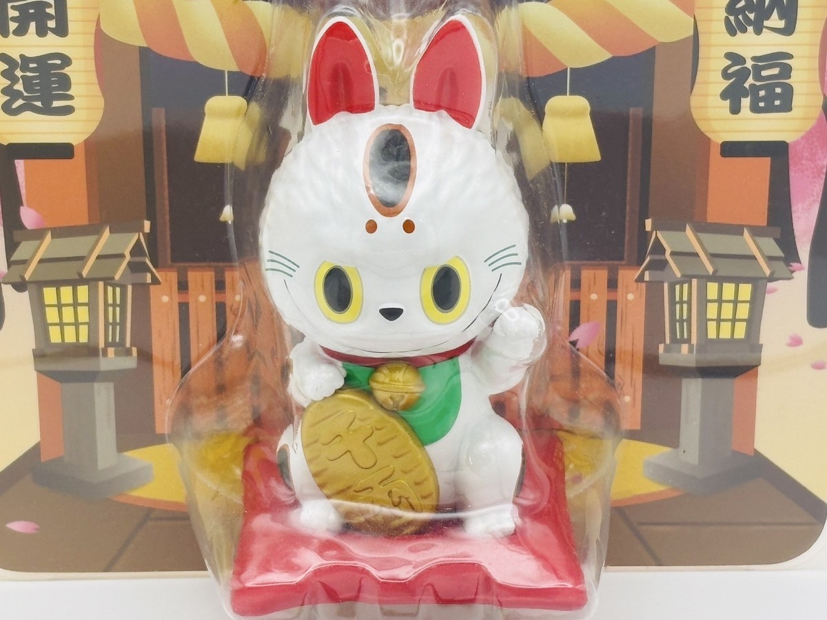 POP MART MANEKI LABUBU Lucky Cat Designer Toy Figure Limited Japan