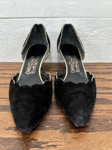 SALVATORE FERRAGAMO Vintage Suede Scalloped Accent Sz.7.5 B Black, Pink - Picture 2 of 10