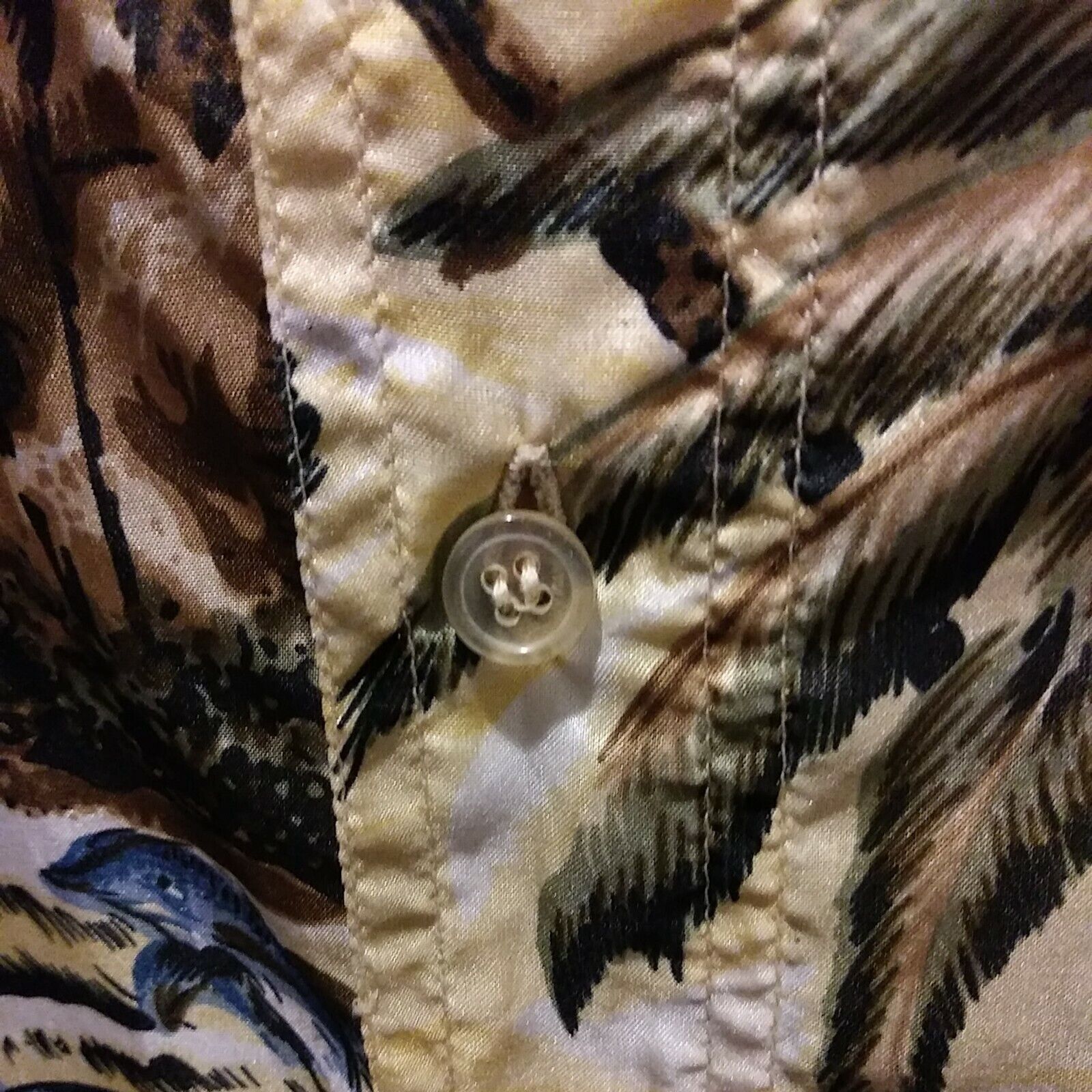 Hawaii button up washable silk shirt - image 11