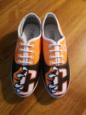 painted tennis shoes